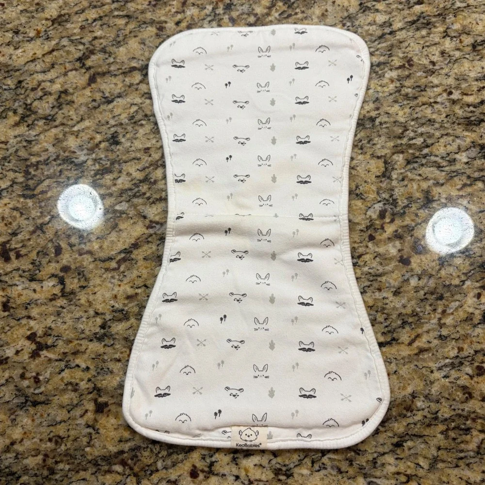KeaBabies Organic Cotton Burp Cloths 5 Pack Grey Green‎ Woodland Neutral Set